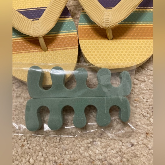 💙 NWT Wrangler Aura Flip Flops, Sandals, Women’s, Summer, Gift Set, Size Large - Picture 7 of 11